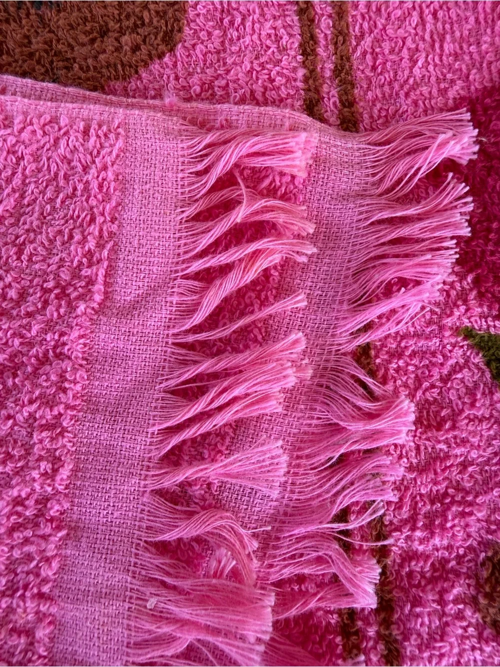Vintage Canon Hot Pink Floral Fringed Kitchen Towel NOS 100% Cotton USA 17x30